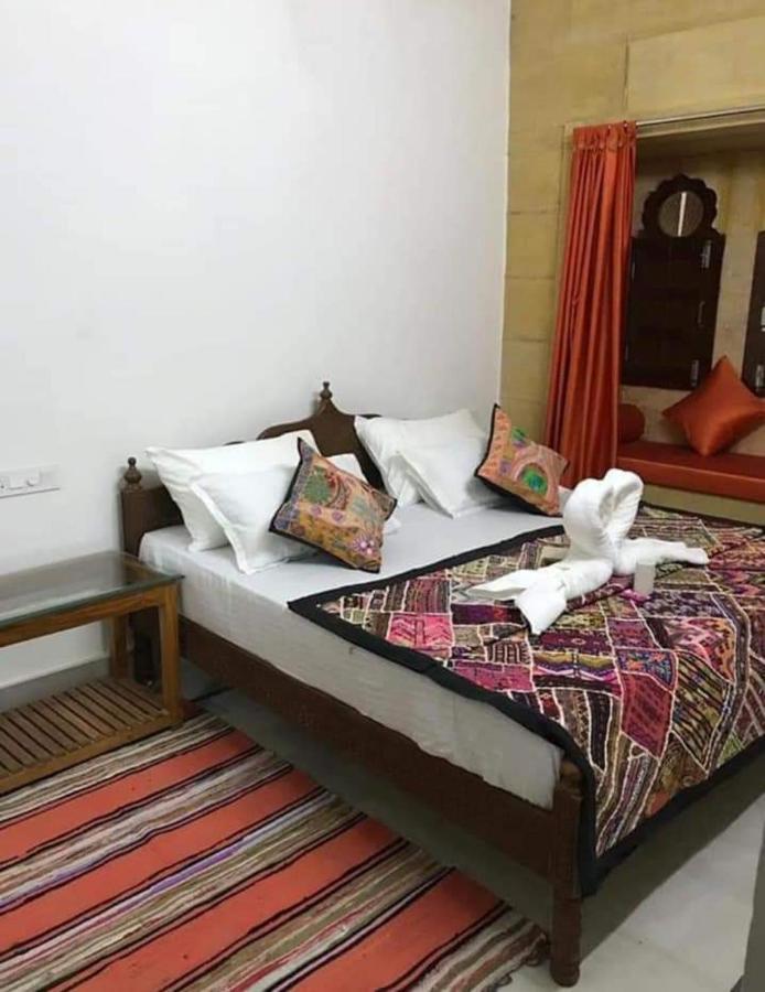 Resting Love Hostel Jaisalmer Dış mekan fotoğraf