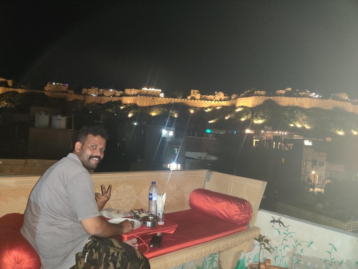 Resting Love Hostel Jaisalmer Dış mekan fotoğraf