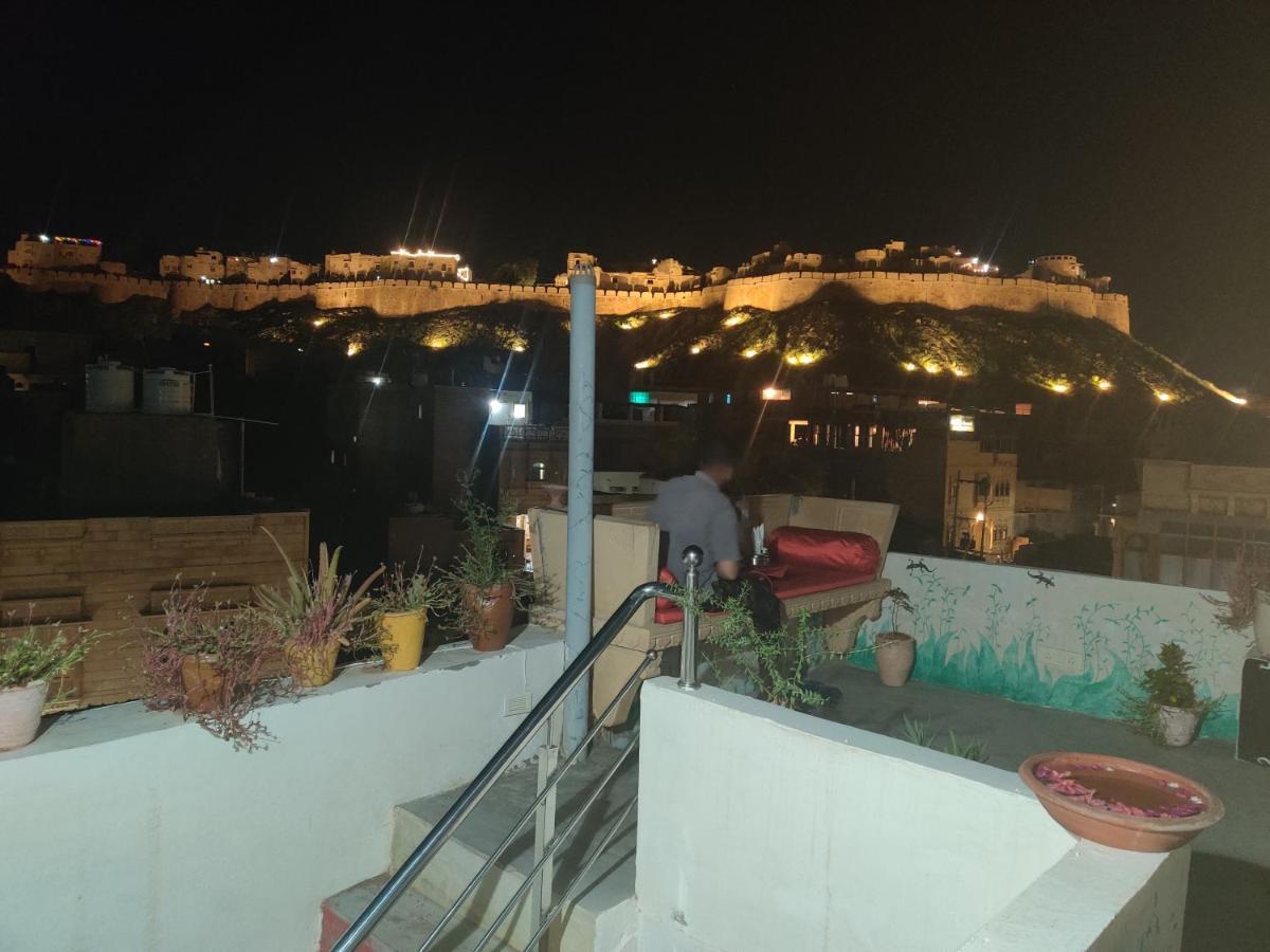 Resting Love Hostel Jaisalmer Dış mekan fotoğraf